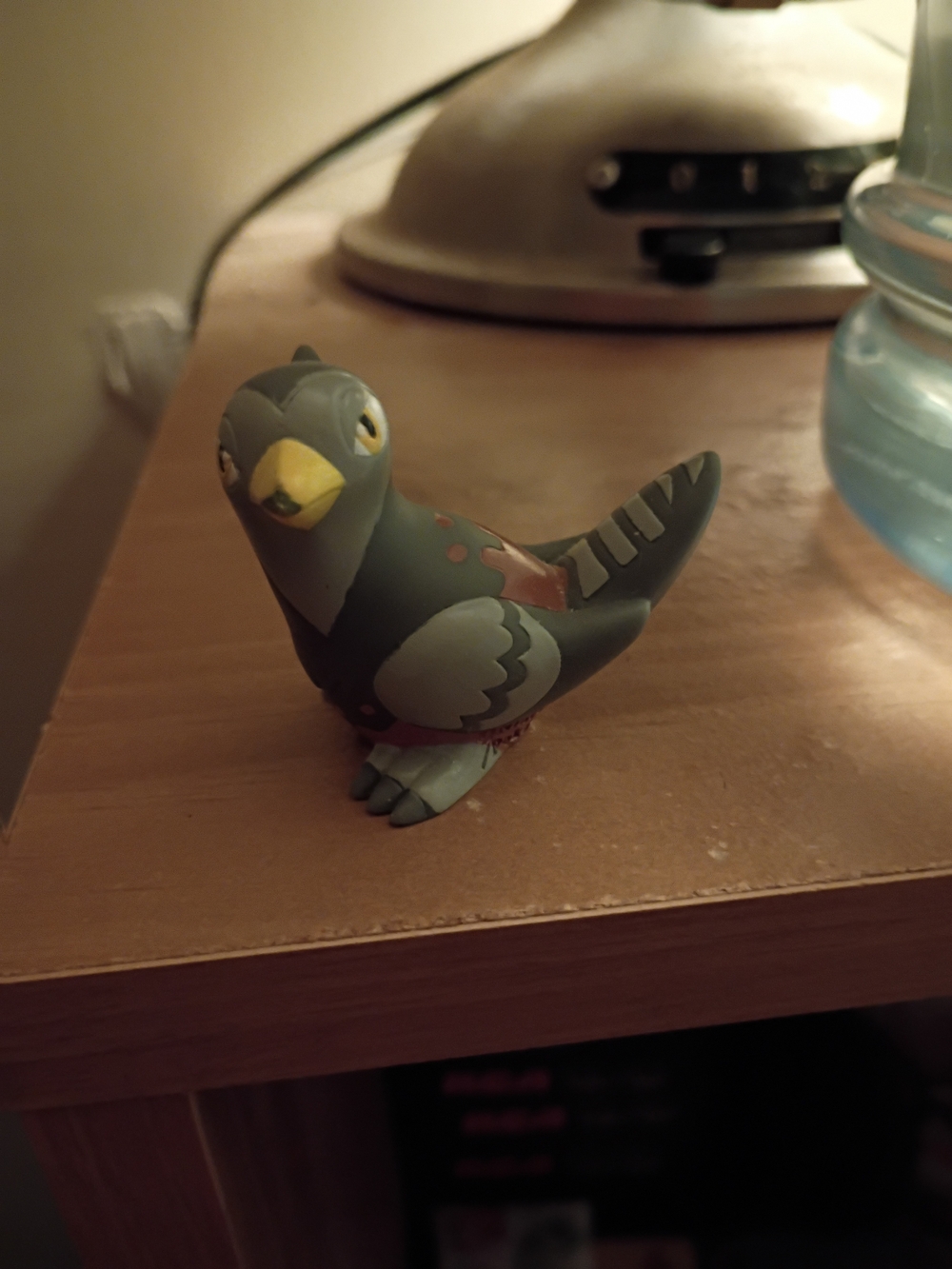 Pokemon Female Unfezant Finger Puppet
